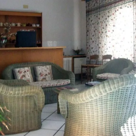 Hotelverbania 2*